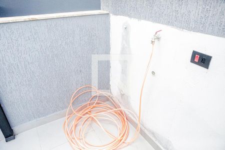 Casa de condomínio à venda com 100m², 2 quartos e 5 vagas Casa de condomínio à venda com 100m², 2 quartos e 5 vagasÁrea de Serviço