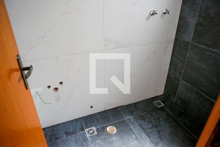 Casa de condomínio à venda com 100m², 2 quartos e 5 vagas Casa de condomínio à venda com 100m², 2 quartos e 5 vagasBanheiro