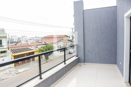 Casa de condomínio à venda com 100m², 2 quartos e 5 vagas Casa de condomínio à venda com 100m², 2 quartos e 5 vagasvaranda