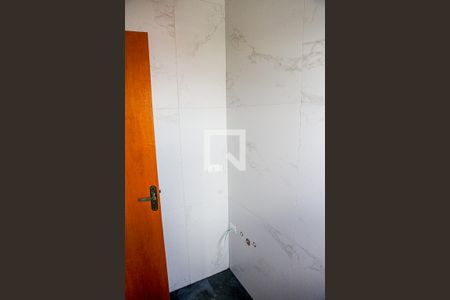 Casa de condomínio à venda com 100m², 2 quartos e 5 vagas Casa de condomínio à venda com 100m², 2 quartos e 5 vagasBanheiro