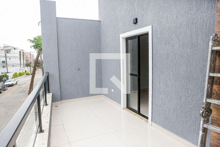 Casa de condomínio à venda com 100m², 2 quartos e 5 vagas Casa de condomínio à venda com 100m², 2 quartos e 5 vagasvaranda