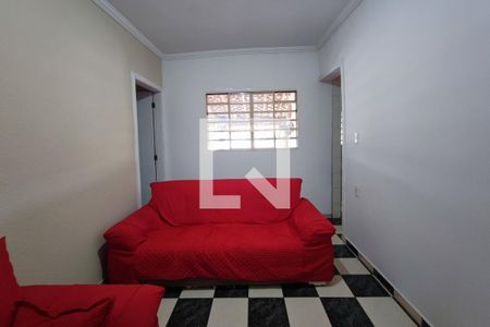 Casa à venda com 155m², 4 quartos e 3 vagasEdícula - Sala