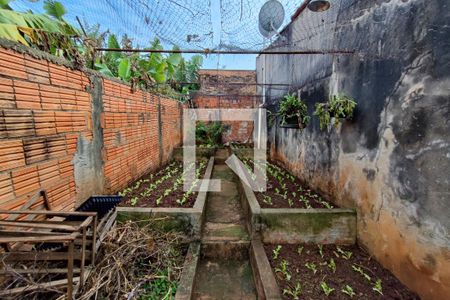 Casa à venda com 155m², 4 quartos e 3 vagasQuintal - Jardim