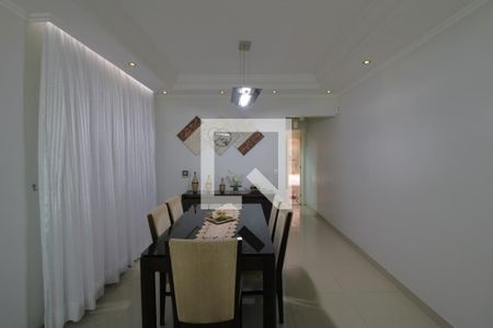 Sala de casa à venda com 3 quartos, 178m² em Jardim Palmares (zona Sul), São Paulo