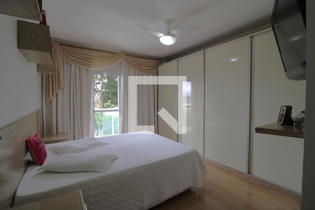 Casa à venda com 178m², 3 quartos e 4 vagasSuíte