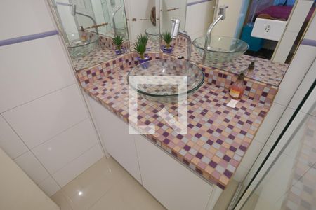 Apartamento para alugar com 52m², 2 quartos e 1 vagaBanheiro