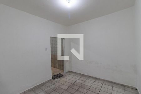 Quarto de casa para alugar com 1 quarto, 24m² em Vila Sabrina, São Paulo