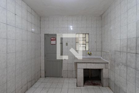 Sala/Cozinha de casa para alugar com 1 quarto, 24m² em Vila Sabrina, São Paulo