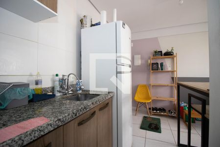 Apartamento à venda com 33m², 1 quarto e 1 vaga Apartamento à venda com 33m², 1 quarto e 1 vagaCozinha e Área de Serviço