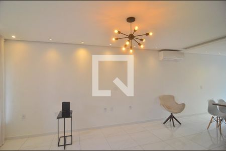 Sala de casa à venda com 3 quartos, 138m² em Igara, Canoas