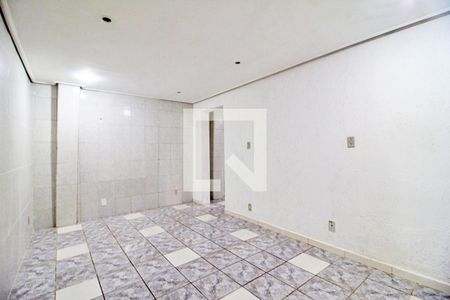 Quarto de casa para alugar com 1 quarto, 30m² em Parque Erasmo Assunção, Santo André
