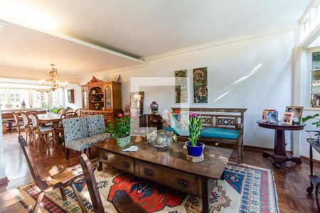 Sala de casa para alugar com 4 quartos, 250m² em Indianópolis, São Paulo