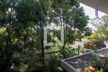 Vista de casa para alugar com 4 quartos, 250m² em Indianópolis, São Paulo