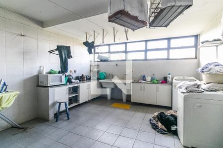 Casa à venda com 7272m², 5 quartos e 20 vagasÁrea de Serviço