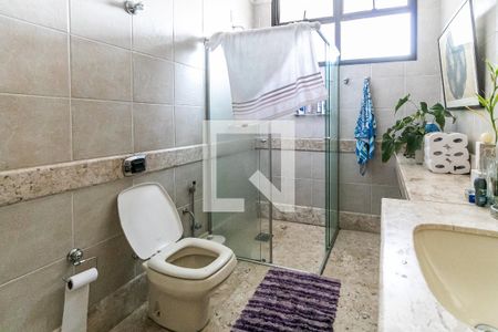 Casa à venda com 7272m², 5 quartos e 20 vagasBanheiro Social