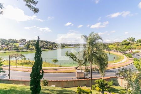 Casa à venda com 7272m², 5 quartos e 20 vagasVista