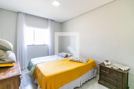 Casa à venda com 7272m², 5 quartos e 20 vagasQuarto 2 - Casa 2