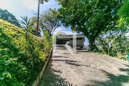 Casa à venda com 7272m², 5 quartos e 20 vagasÁrea Externa