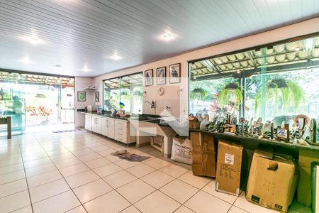 Casa à venda com 7272m², 5 quartos e 20 vagasSalão de Festas