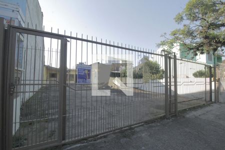 Casa à venda com 300m², 3 quartos e 6 vagasFachada