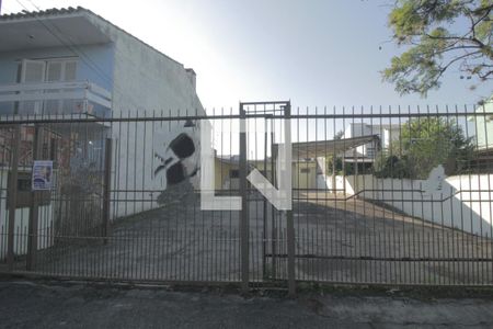 Casa à venda com 300m², 3 quartos e 6 vagasFachada