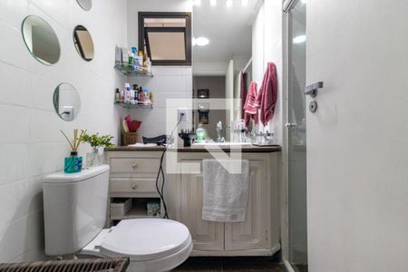 Apartamento à venda com 89m², 3 quartos e 1 vaga Apartamento à venda com 89m², 3 quartos e 1 vagaBanheiro 2