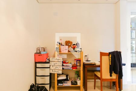 Escritorio de casa de condomínio para alugar com 4 quartos, 179m² em Vila Metalúrgica, Santo André