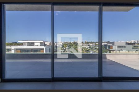 Casa de condomínio à venda com 1200m², 4 quartos e 3 vagasSalão - vista