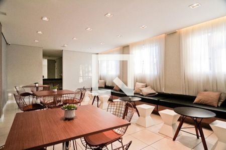 Apartamento à venda com 34m², 1 quarto e sem vagaÁrea comum - Salão de festas