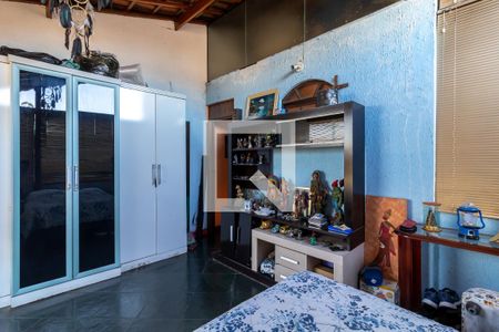 Casa à venda com 200m², 4 quartos e 4 vagasQuarto 4 / Escritório