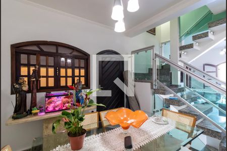 Casa à venda com 200m², 4 quartos e 4 vagasSala de Jantar