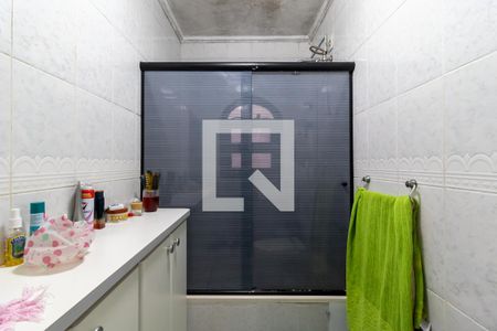 Casa à venda com 200m², 4 quartos e 4 vagasBanheiro da Suíte