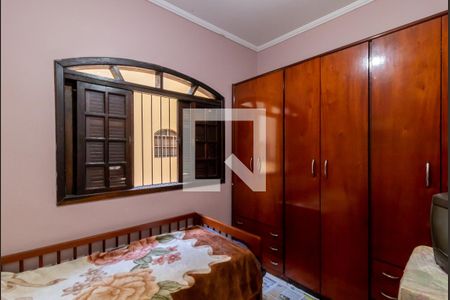 Casa à venda com 200m², 4 quartos e 4 vagasQuarto 3