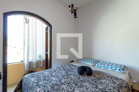 Casa à venda com 200m², 4 quartos e 4 vagasSuíte