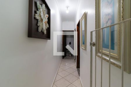 Casa à venda com 200m², 4 quartos e 4 vagasCorredor dos Quartos