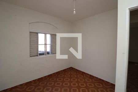 Quarto 2 de casa para alugar com 2 quartos, 90m² em Jardim São José (são Mateus), São Paulo