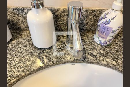 Apartamento à venda com 102m², 3 quartos e 2 vagasBanheiro da Suíte