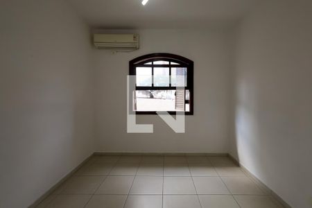 Casa para alugar com 200m², 5 quartos e sem vaga Casa para alugar com 200m², 5 quartos e sem vagaQuarto 2
