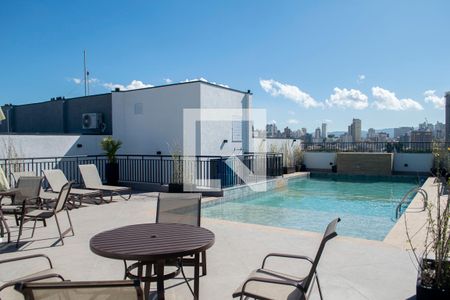 Studio à venda com 40m², 1 quarto e 1 vaga Studio à venda com 40m², 1 quarto e 1 vagaÁrea comum - Piscina