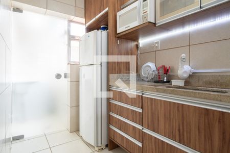Apartamento à venda com 47m², 2 quartos e 1 vaga Apartamento à venda com 47m², 2 quartos e 1 vagaCozinha e Área de Serviço