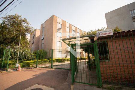 Apartamento à venda com 47m², 2 quartos e 1 vaga Apartamento à venda com 47m², 2 quartos e 1 vagaFachada
