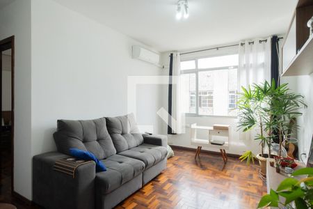 Sala de apartamento à venda com 2 quartos, 47m² em Medianeira, Porto Alegre