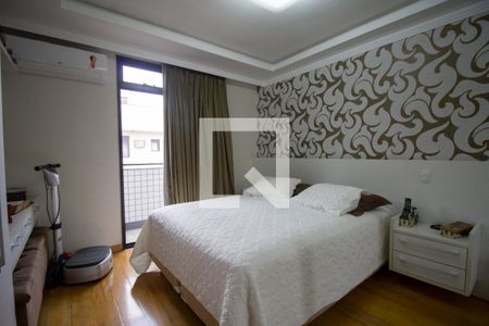 Apartamento à venda com 394m², 5 quartos e 4 vagasSuíte 1