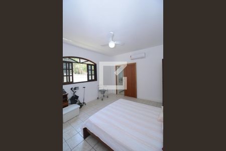 Casa para alugar com 600m², 4 quartos e 5 vagasSuíte 2