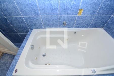 Casa para alugar com 600m², 4 quartos e 5 vagasBanheiro da Suíte 1