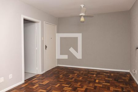 Sala de apartamento para alugar com 2 quartos, 58m² em Passo da Areia, Porto Alegre