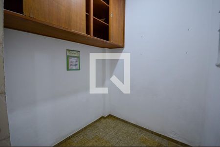 Apartamento à venda com 67m², 2 quartos e 1 vaga Apartamento à venda com 67m², 2 quartos e 1 vagaQuarto de Serviço