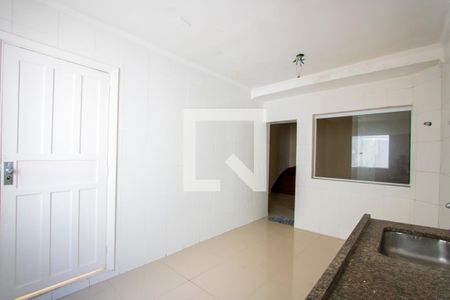 Casa à venda com 140m², 3 quartos e 2 vagasCozinha