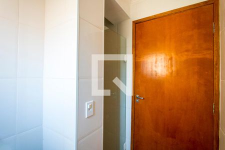 Casa à venda com 140m², 3 quartos e 2 vagasBanheiro social 1