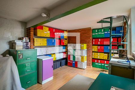 Casa para alugar com 500m², 4 quartos e 2 vagasEscritório